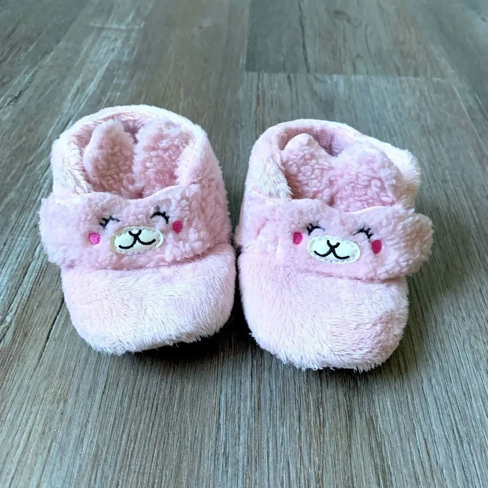 Baby Uggs Slippers Bunny Furry Slippers Light Pink White Size 4 5 Infant Baby